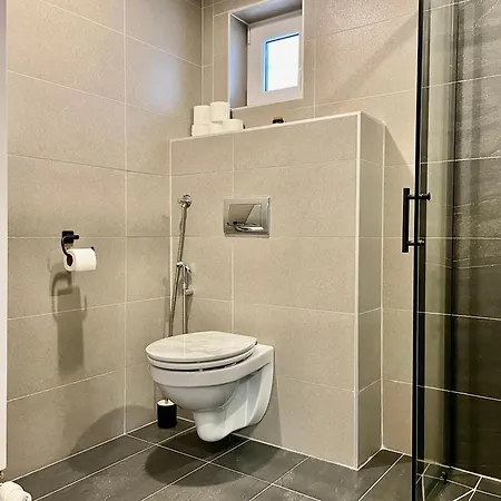 1041 By Mountain Ways Apartament Jáchymov