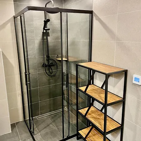 1041 By Mountain Ways Apartament Jáchymov